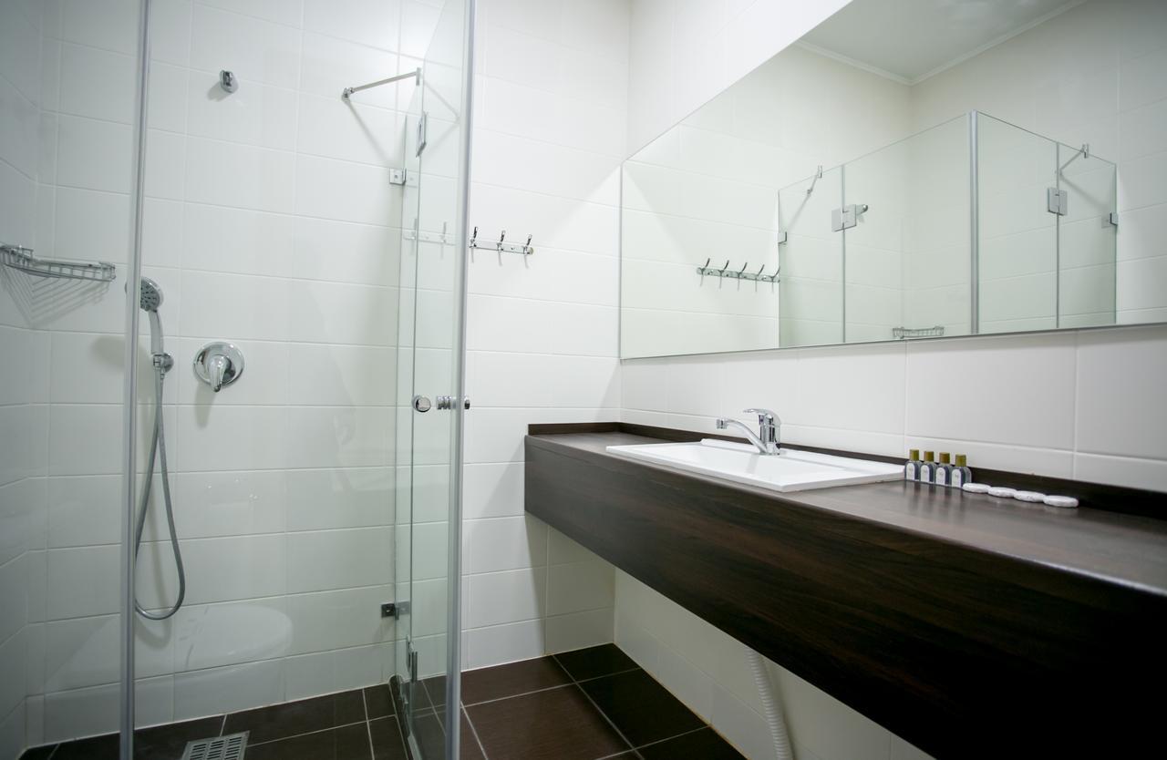 Hotel One Umanʼ Екстериор снимка